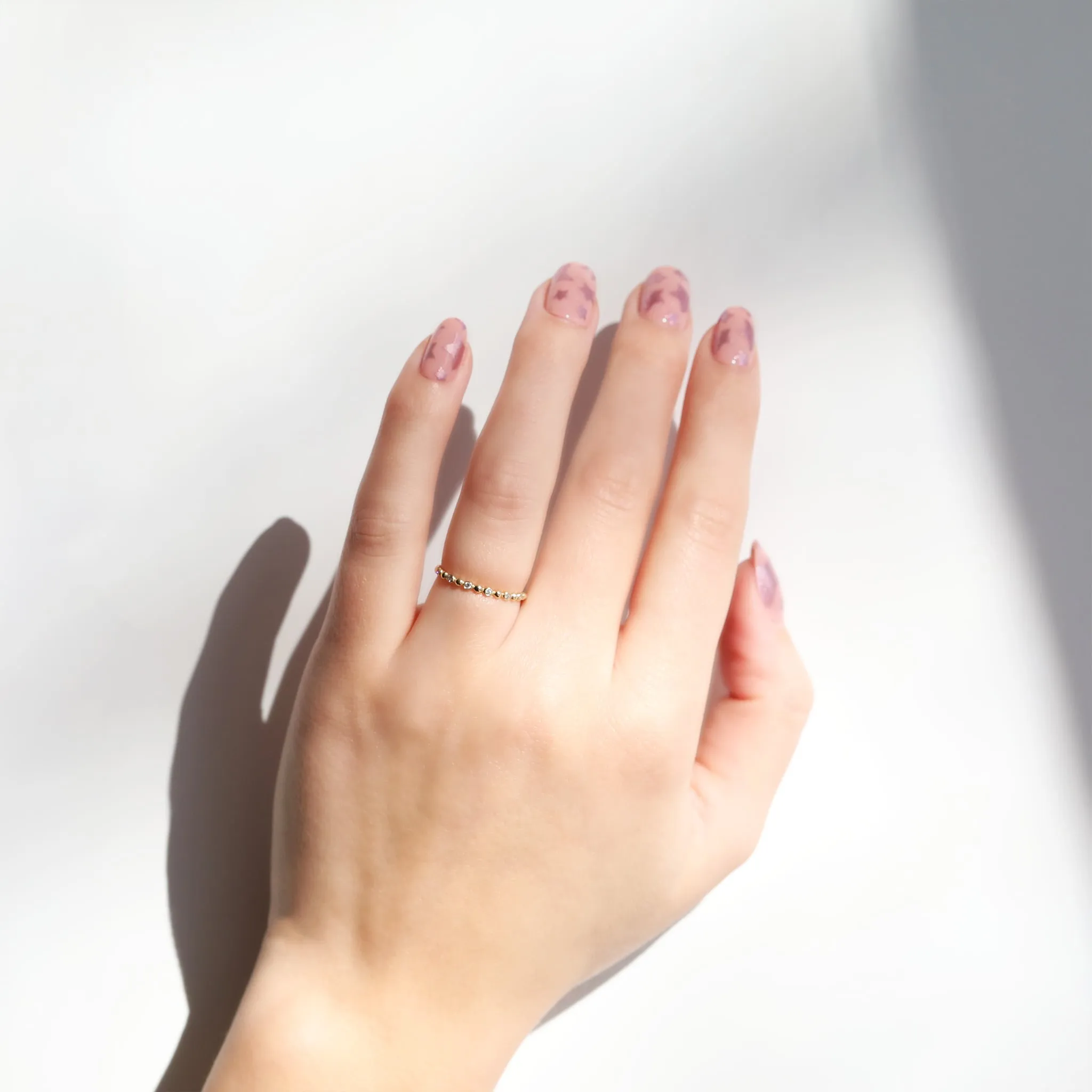 10K Gold Dotted Ring with 7 Diamond