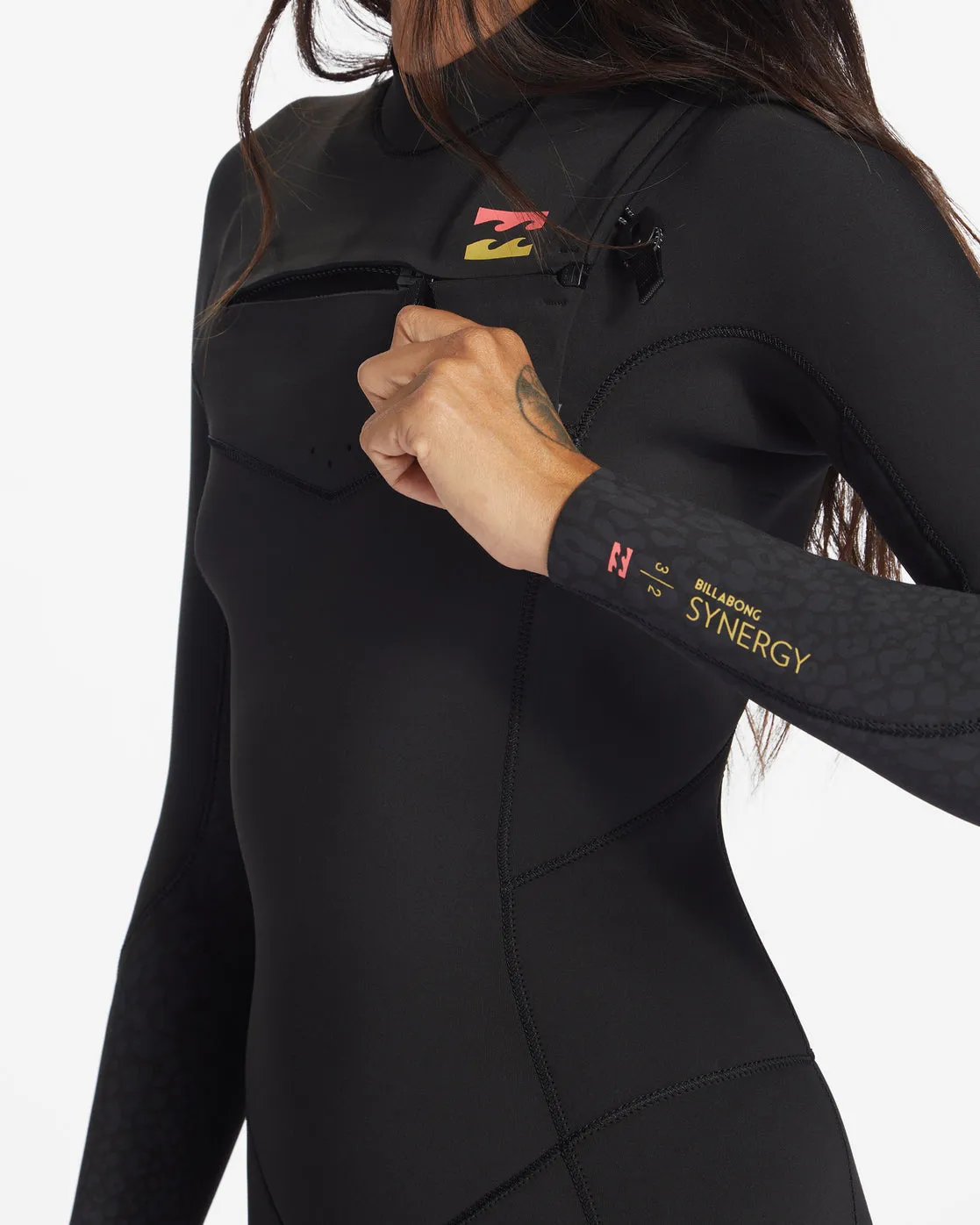 4/3 Synergy Chest Zip Full Wetsuit - Wild Black