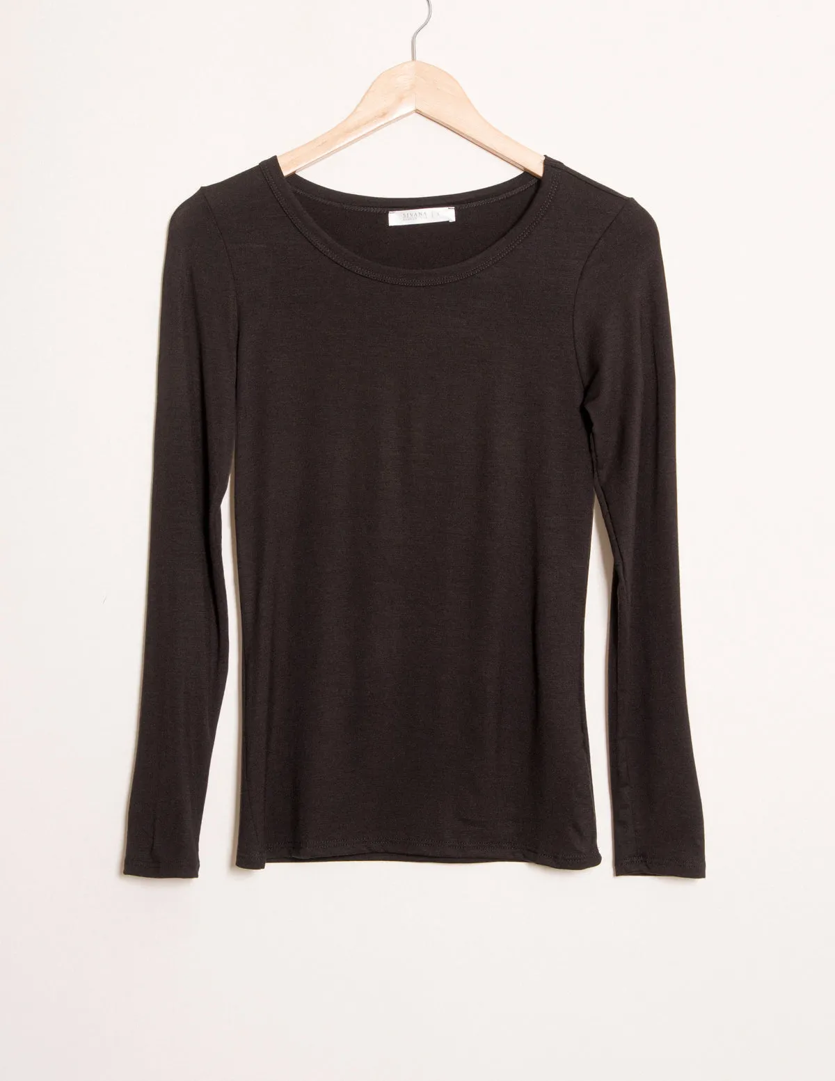 Bamboo Close Fit Long Sleeve Tee