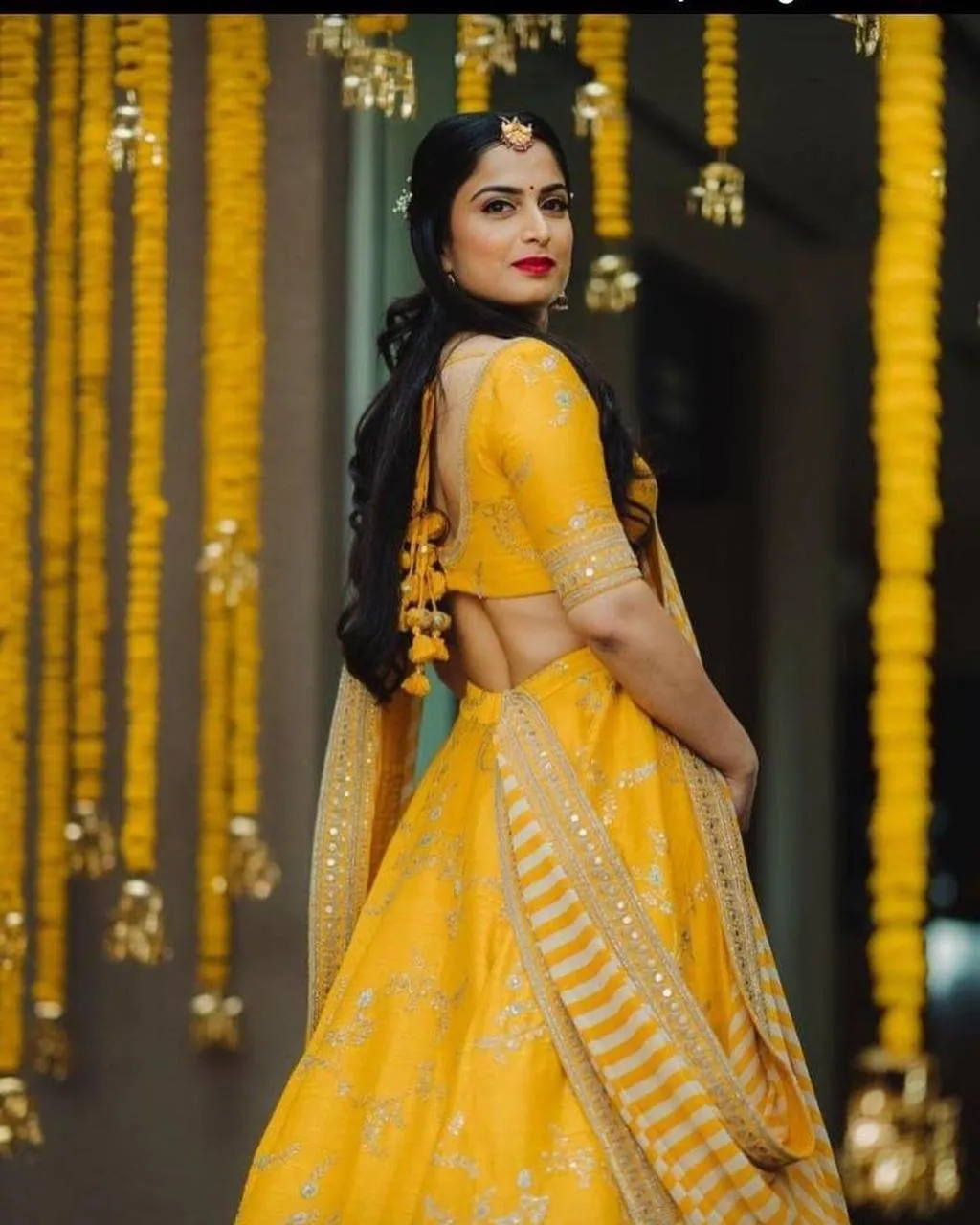 DESIGNER YELLOW HEAVY BANGALORI SILK lEHNGHA