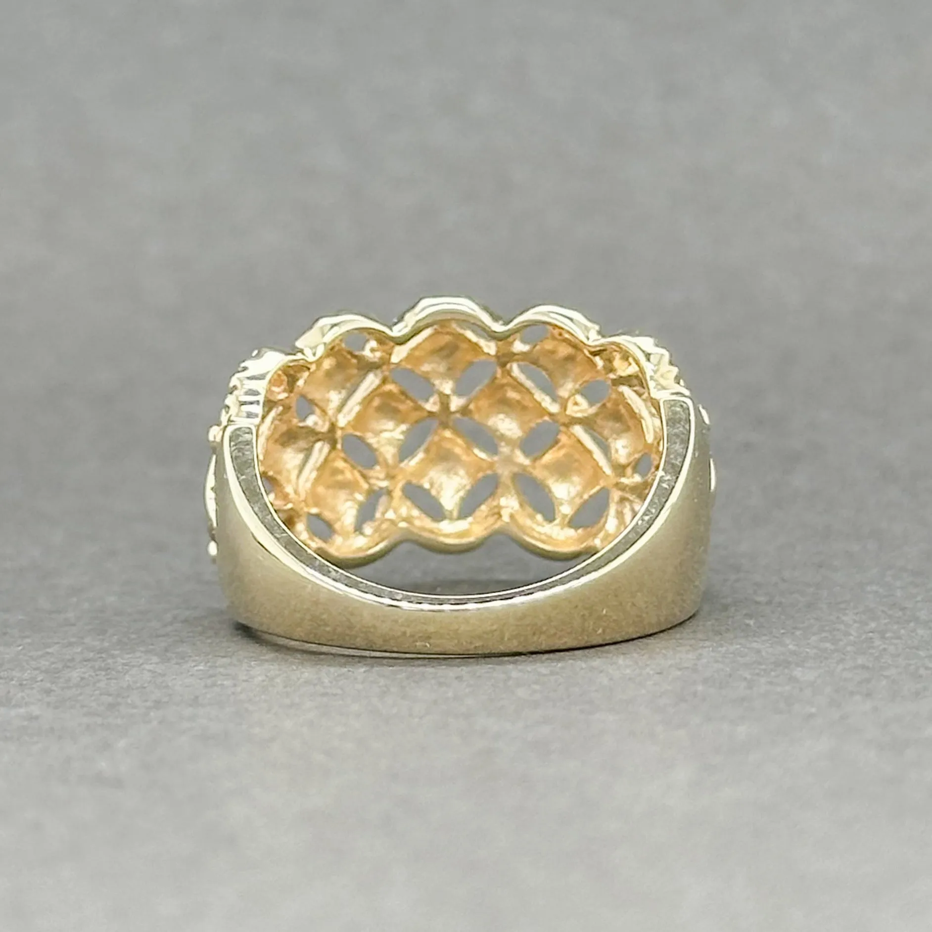 Estate 10K Y Gold Pattern Ring 2.7