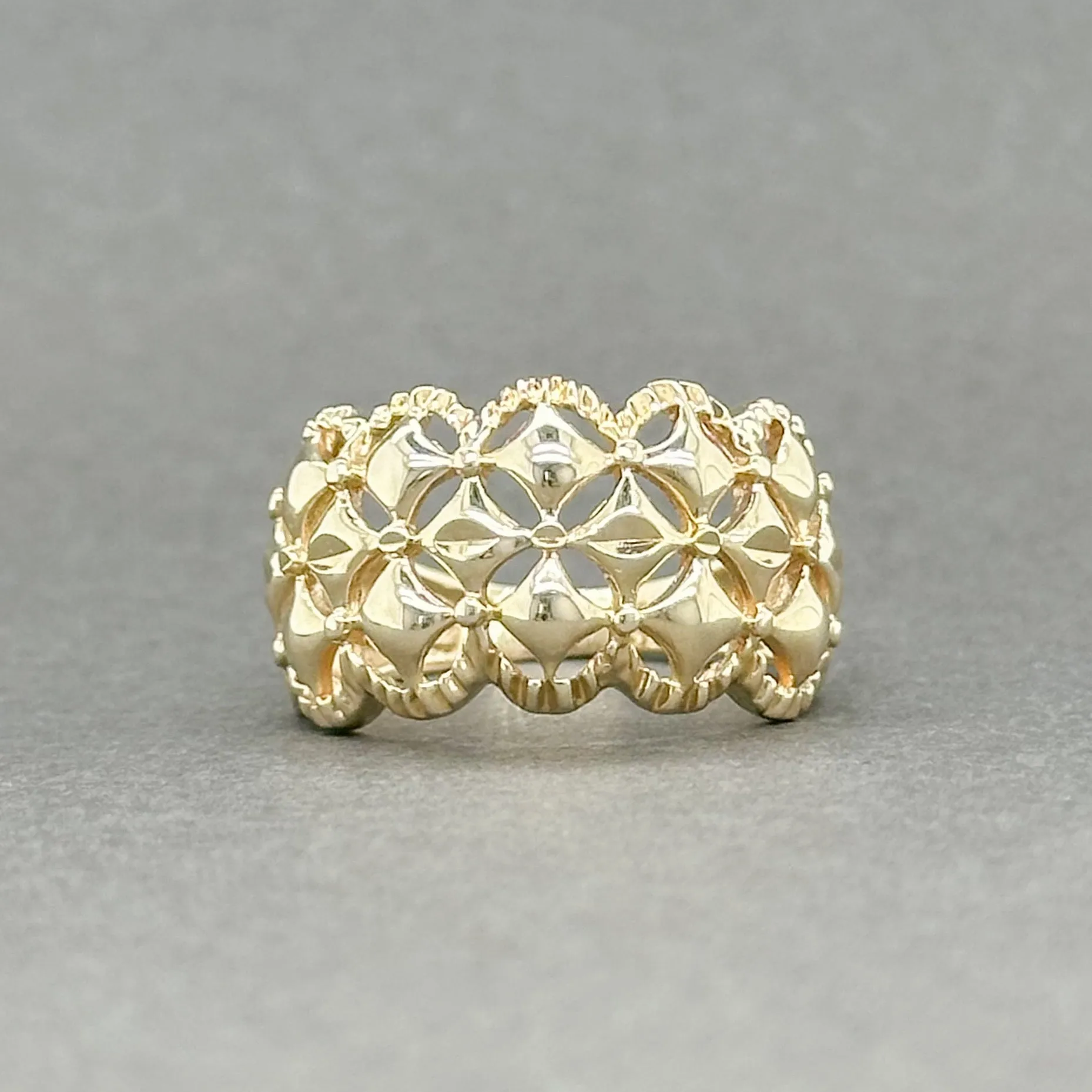 Estate 10K Y Gold Pattern Ring 2.7