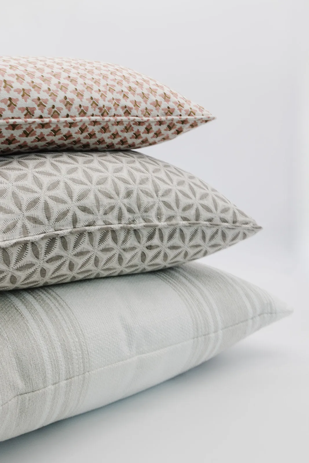 Hanami Linen Pillow