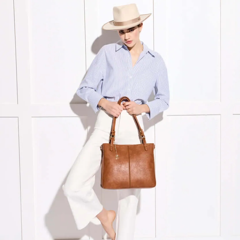 MENA | Camel Classic Tote