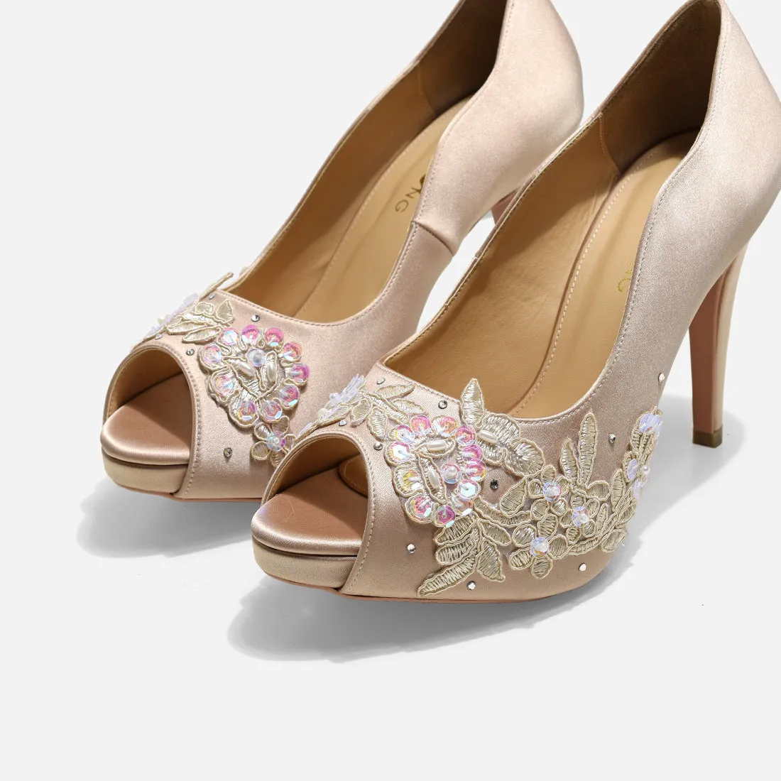 Rose Champagne Love Story Beige Lace Wedding Pumps