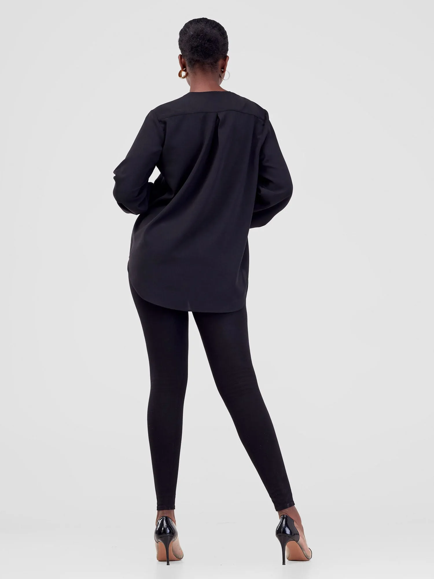 Vivo Dua Long Bishop Sleeve Top - Black