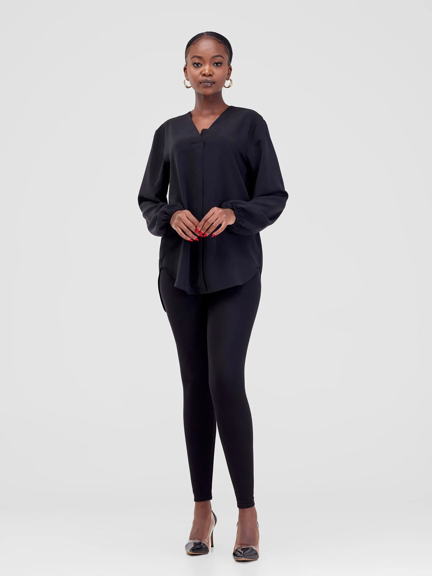 Vivo Dua Long Bishop Sleeve Top - Black